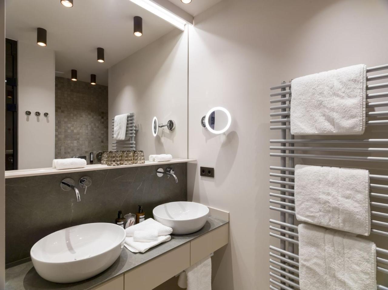 Nennerhof Apartment Тукс Екстериор снимка