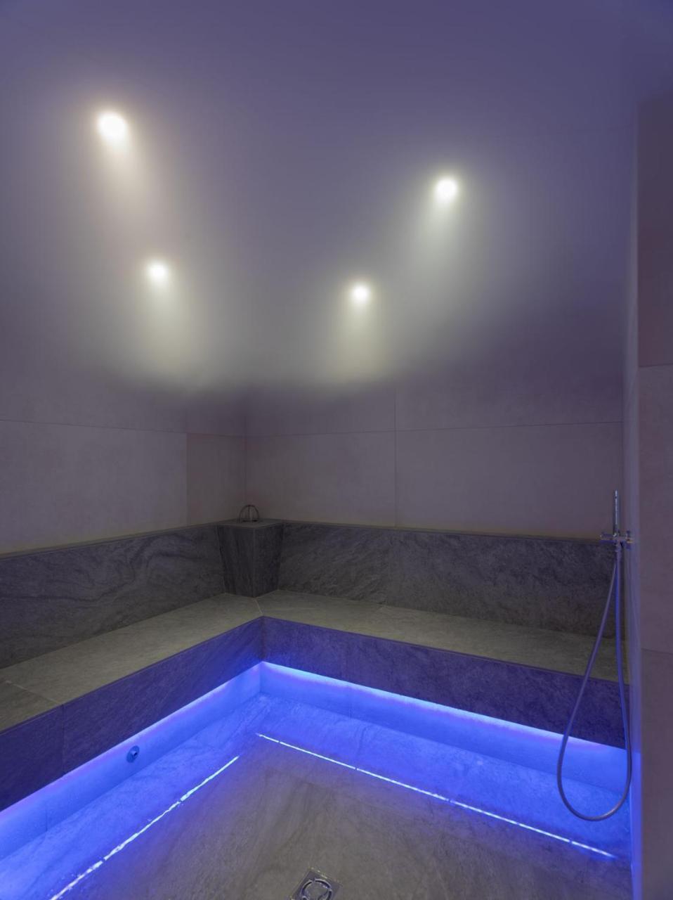 Nennerhof Apartment Тукс Екстериор снимка